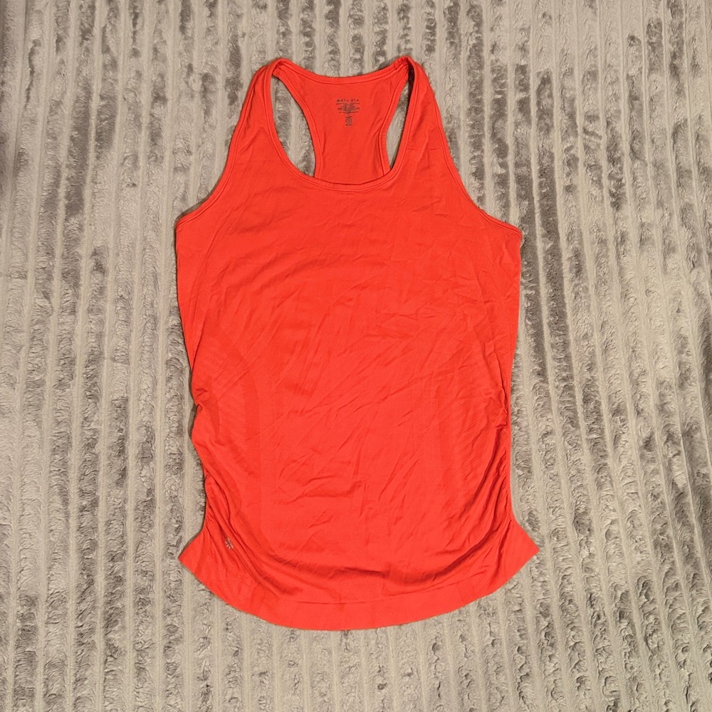 Athleta Momentum Tank Top Womens Large Coral Orange Racerback Seamless Ruched